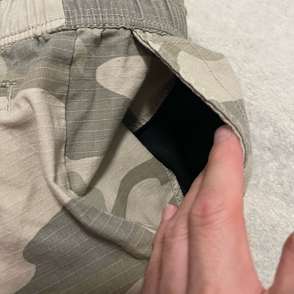 EUC Men’s Size Small CSG (Champs Sports Gear) Military Camouflage Jogger Pants - Picture 10 of 11